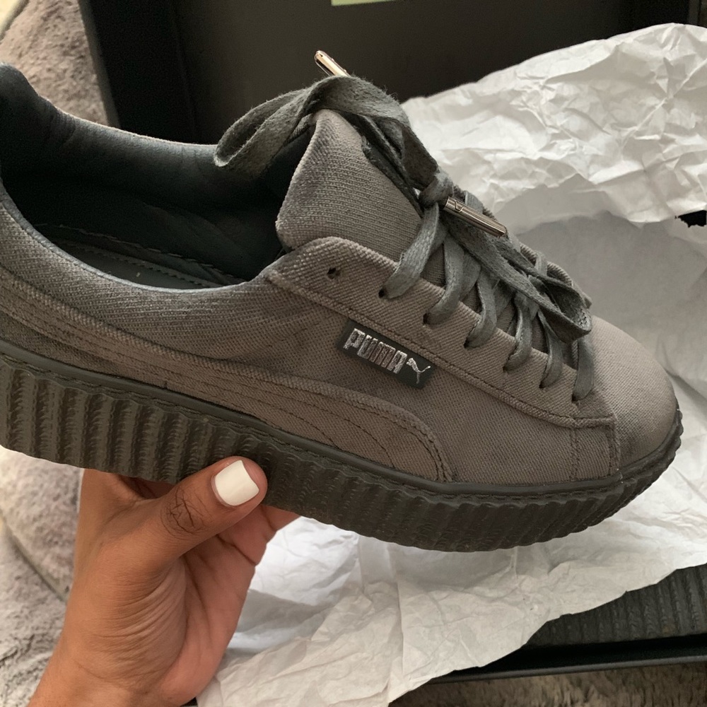 FENTY PUMA CREEPERS (GRAY)